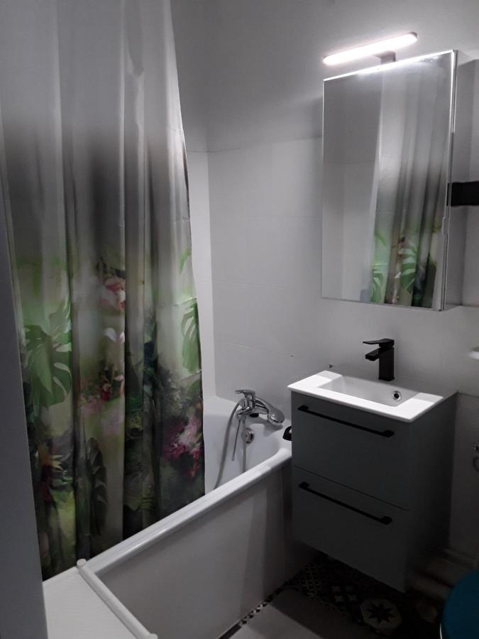 Pour Cure Et Ski Apartment Bagnères-de-Luchon Екстериор снимка